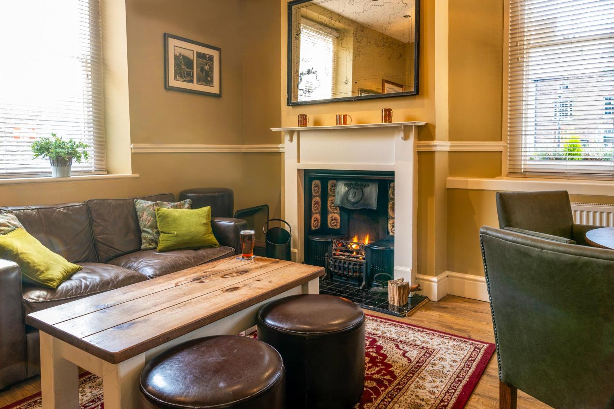 Castle Court Hotell Beaumaris Eksteriør bilde