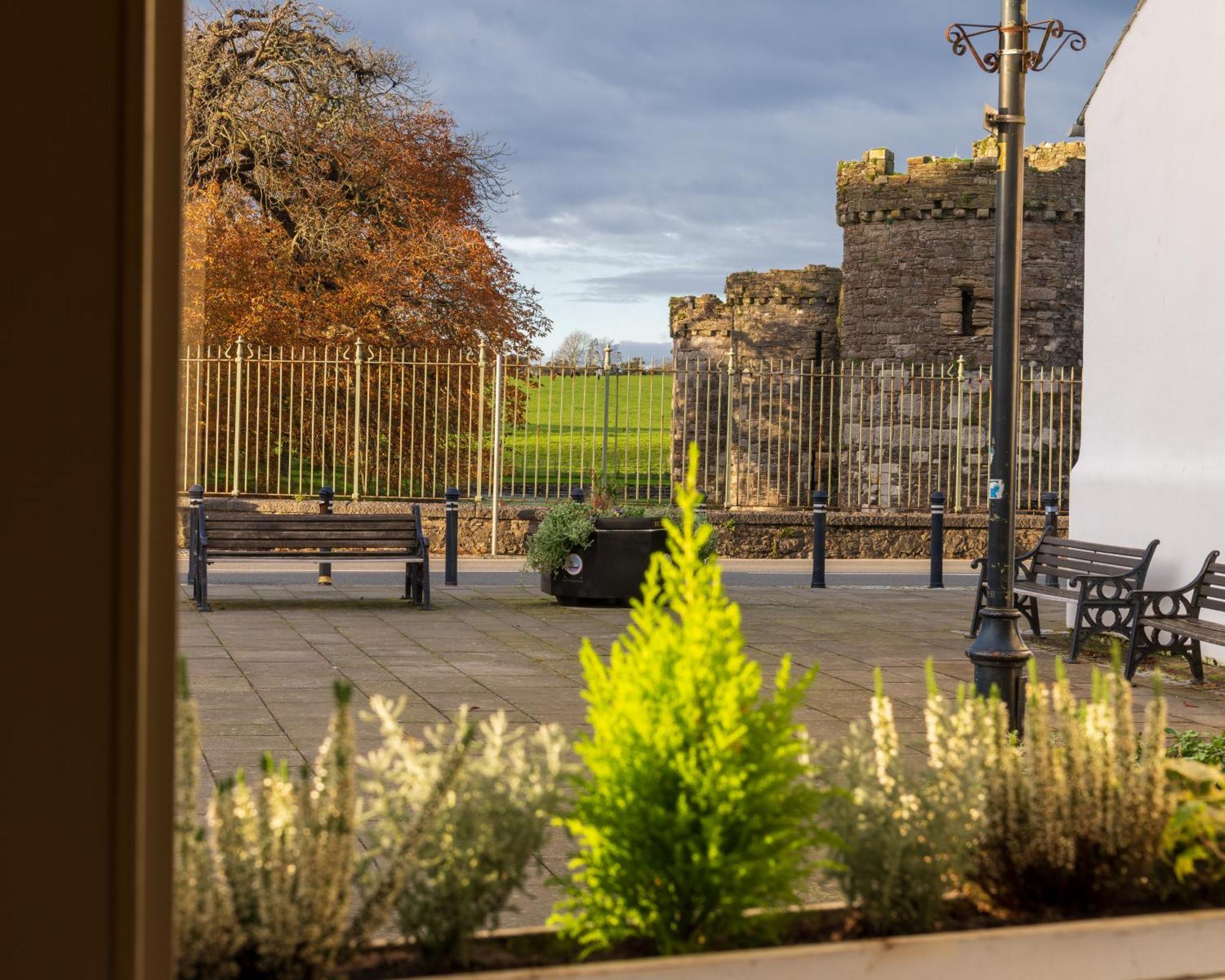 Castle Court Hotell Beaumaris Eksteriør bilde